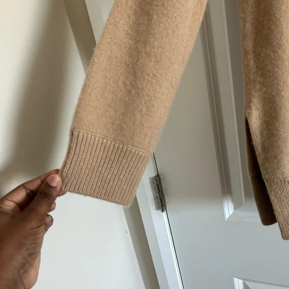 VINCE Tan 100% Cashmere Sweater XS - Picture 5 of 10
